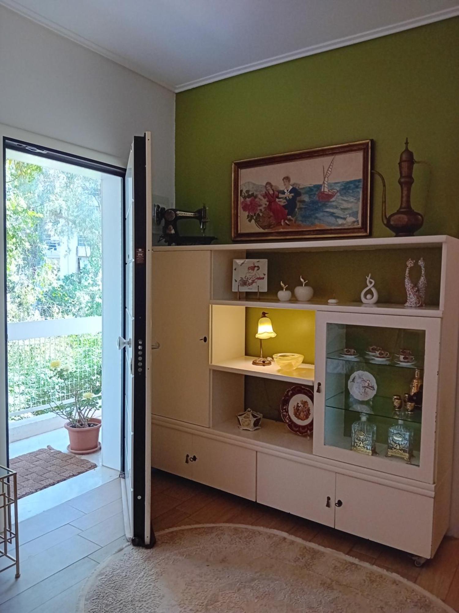Apartment House Of Joy
